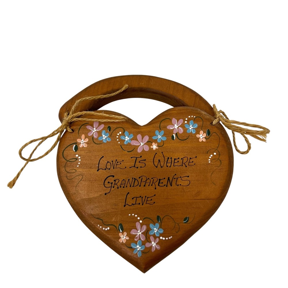Vintage Wood Painted Heart "Grandparents" Hanging Wall Decor Cottagecore Country